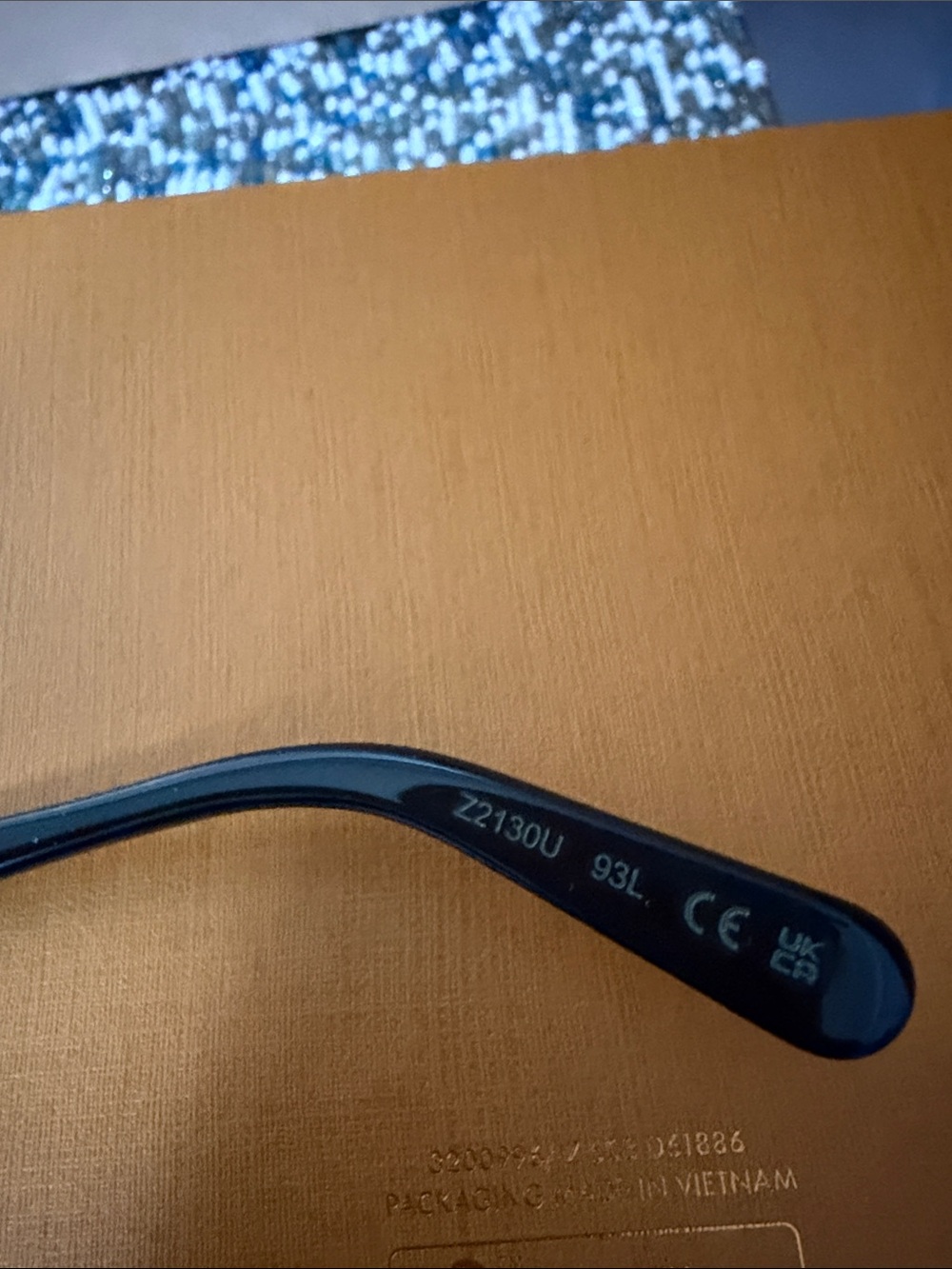 Louis Vuitton Black Cat Eye Sunglasses - Picture 9 of 9